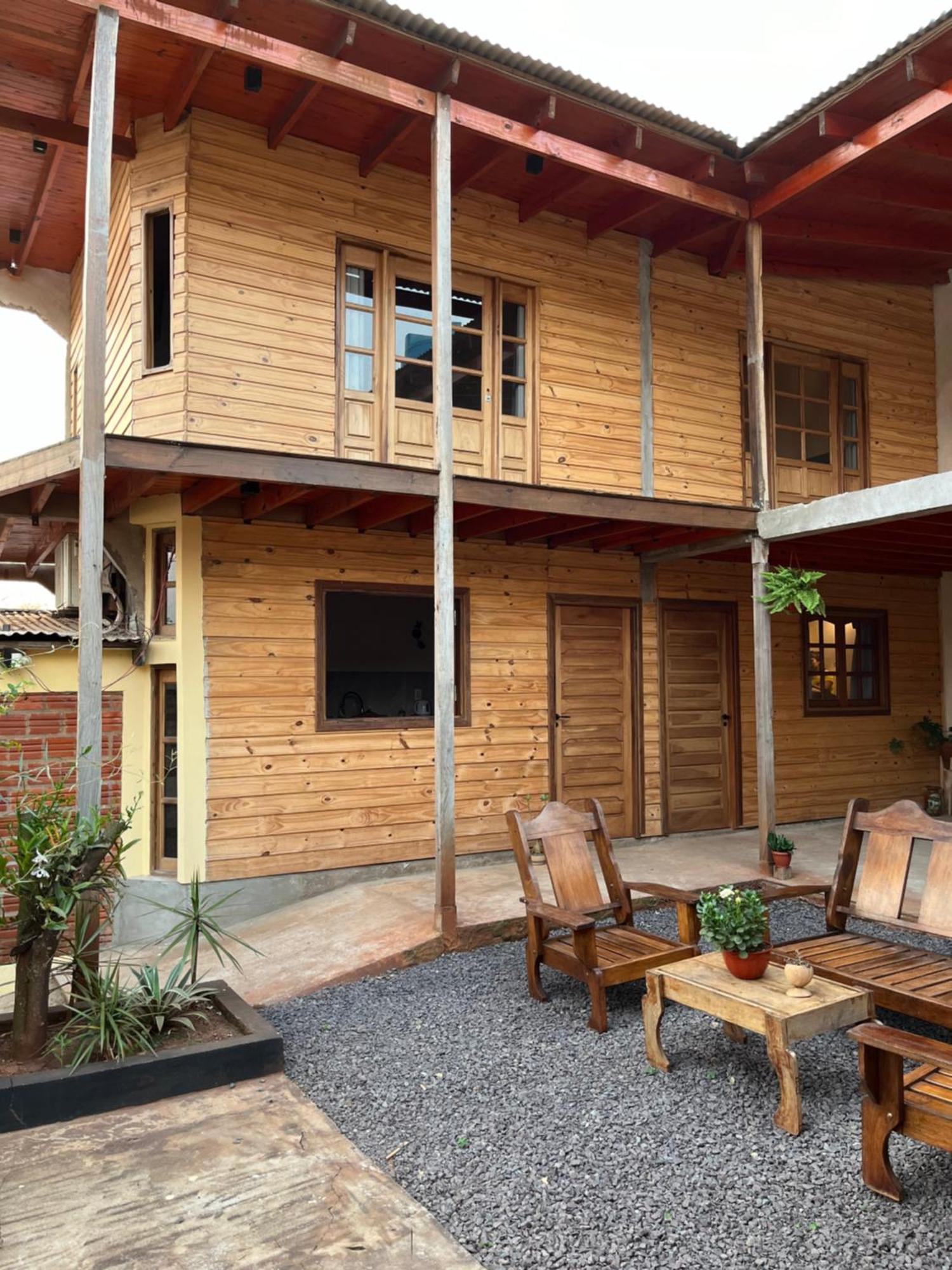 Hospedaje El Tucan Puerto Iguazú Eksteriør bilde